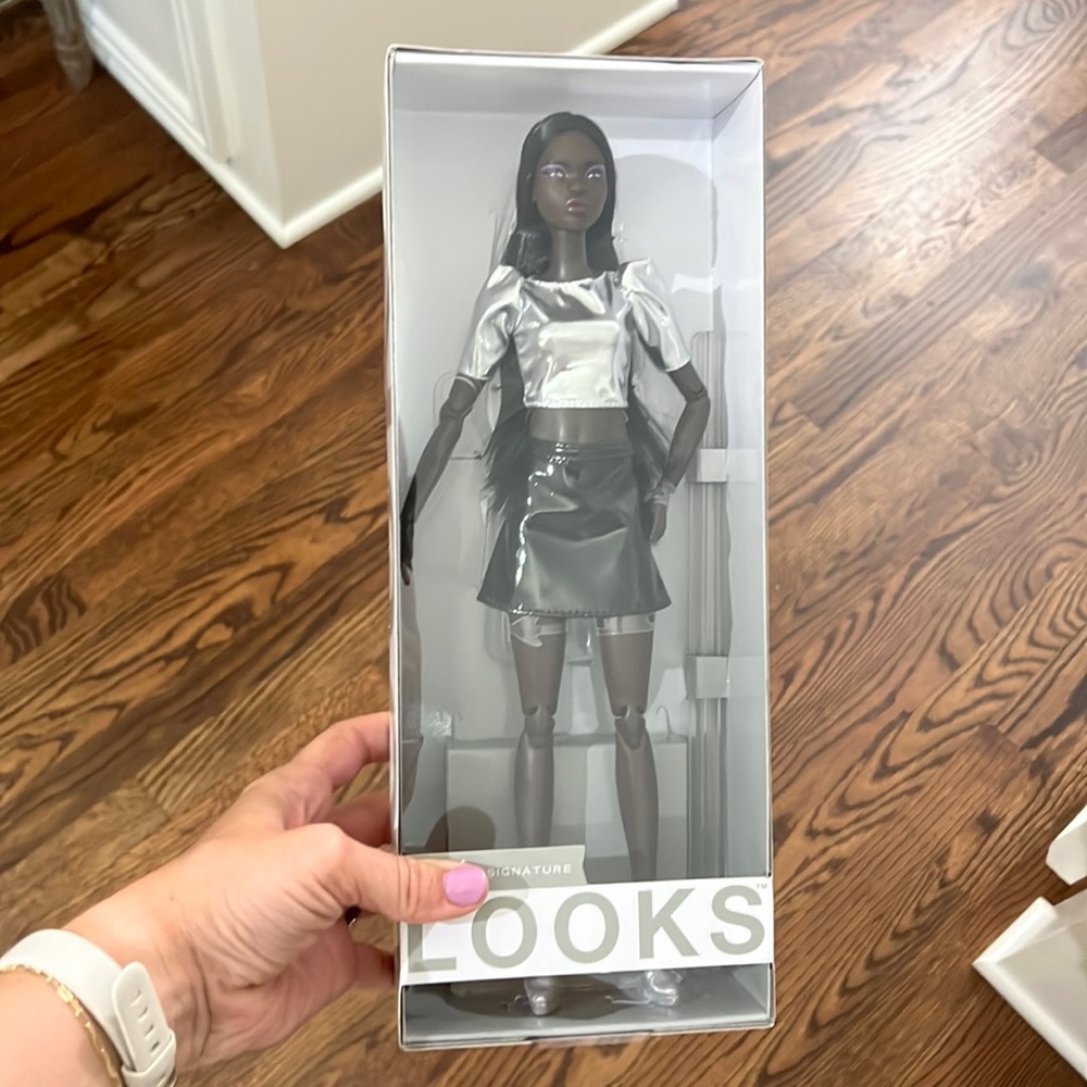 NIB Barbie signature looks doll #10
